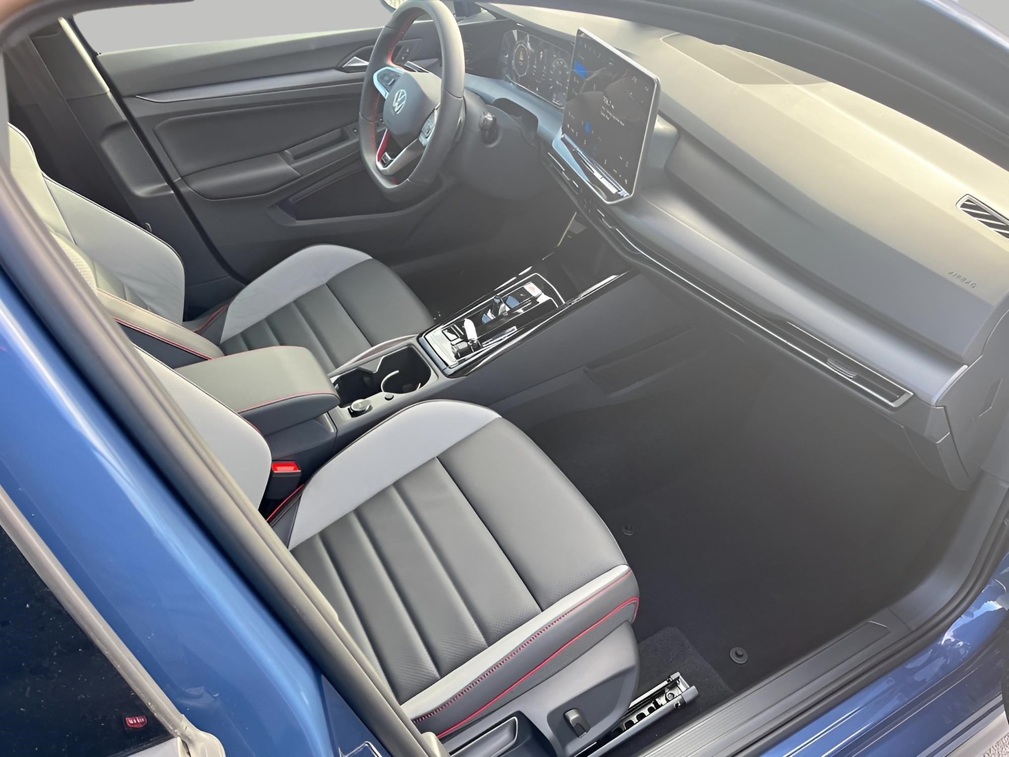 2025 Volkswagen Golf GTI 2.0T Autobahn DSG