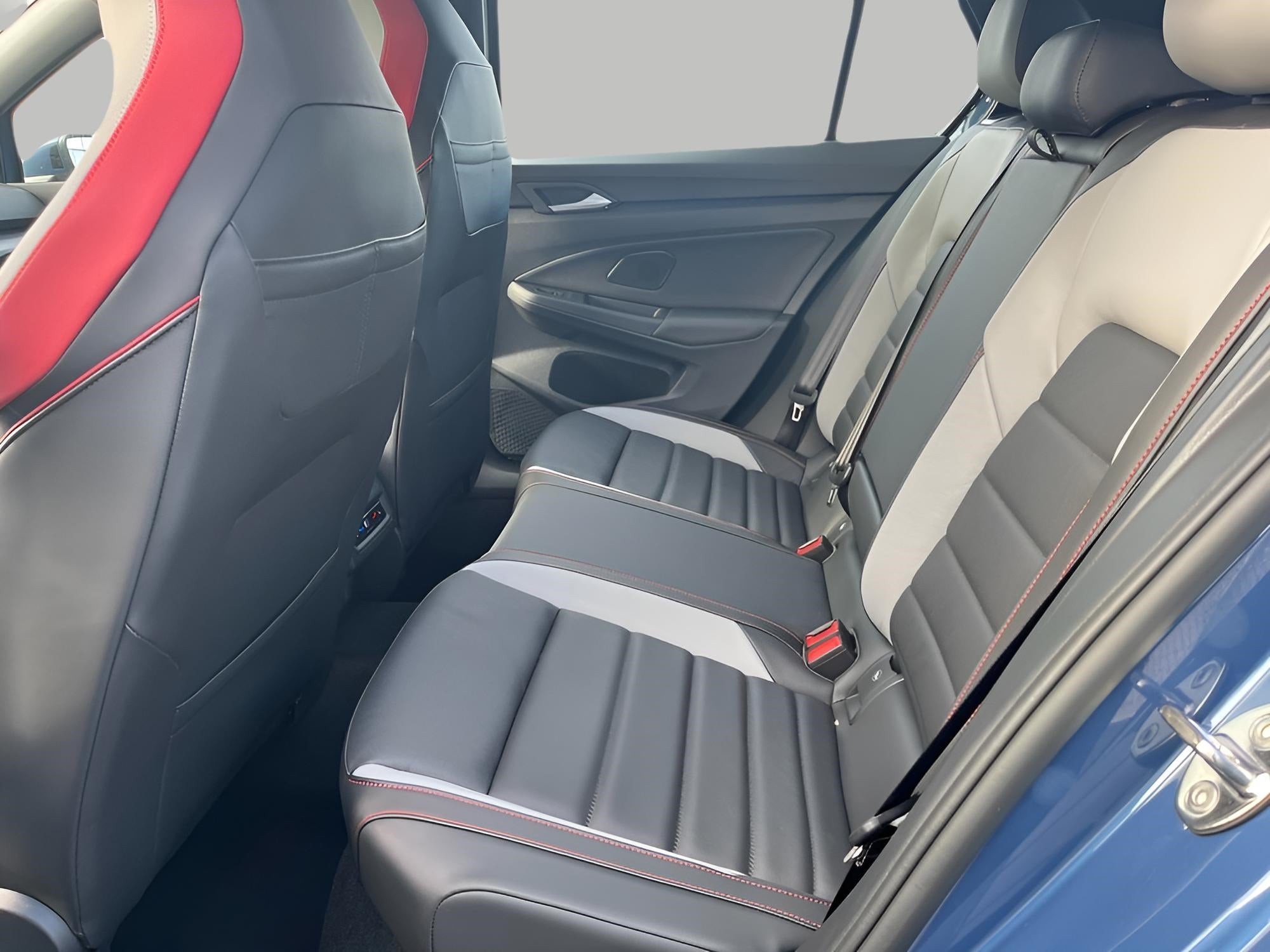 2025 Volkswagen Golf GTI 2.0T Autobahn DSG