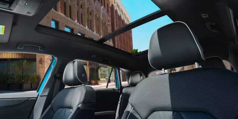 2024 Volkswagen Atlas Cross Sport sunroof