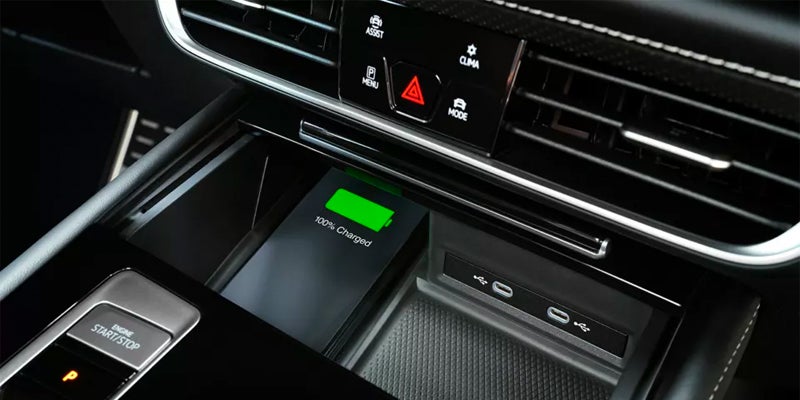 2024 Volkswagen Atlas console