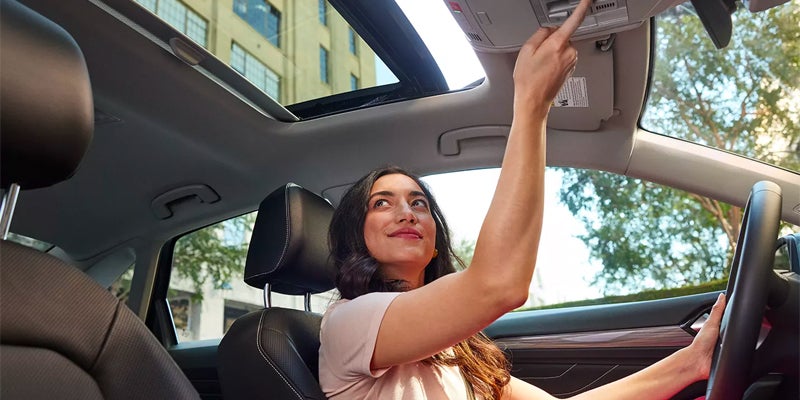 2024 Volkswagen Jetta moonroof